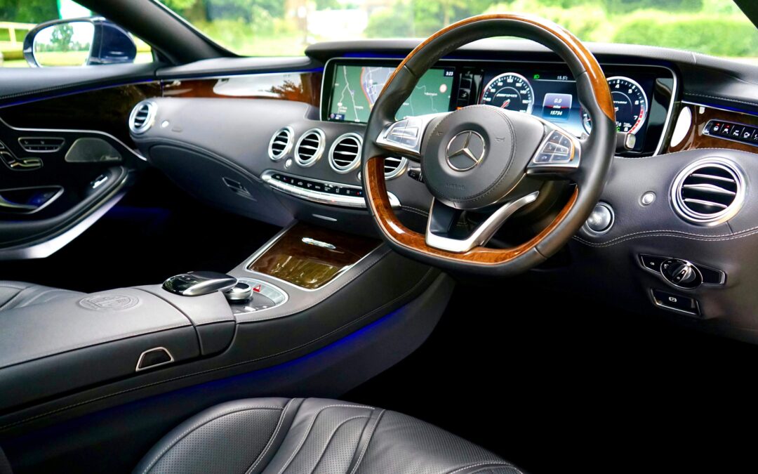 Mercedes-Benz Warning Lights Explained: What Each Symbol Means